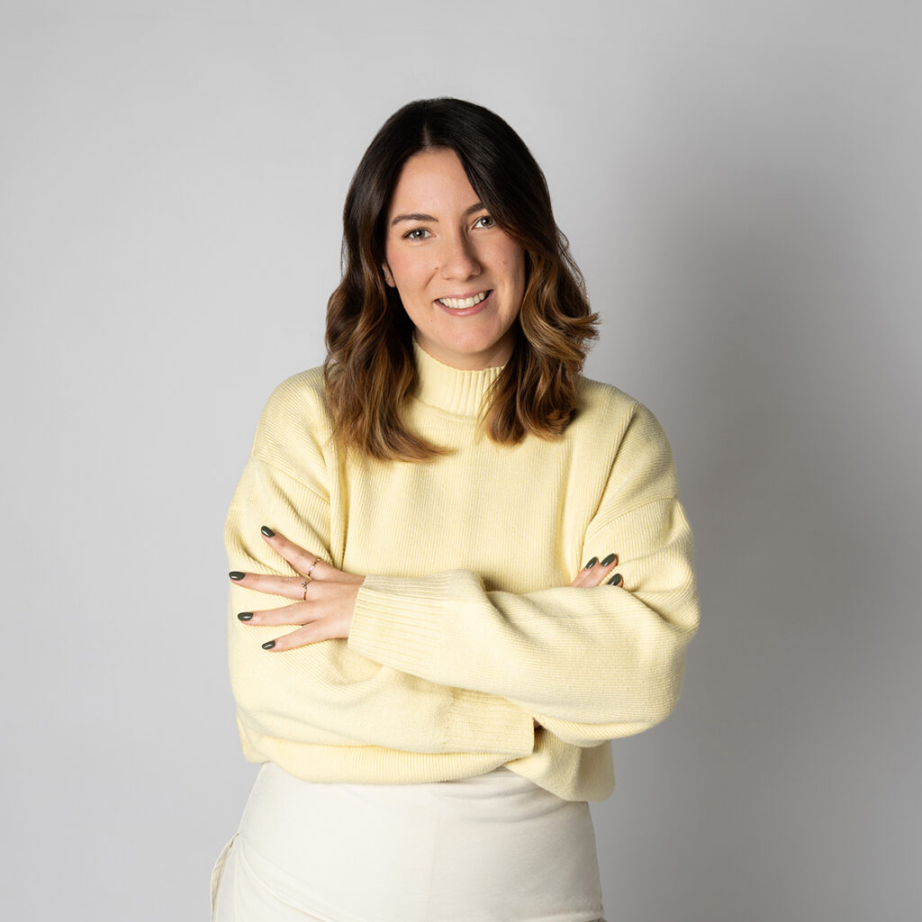 Dinamiza - Equipo - LAURA