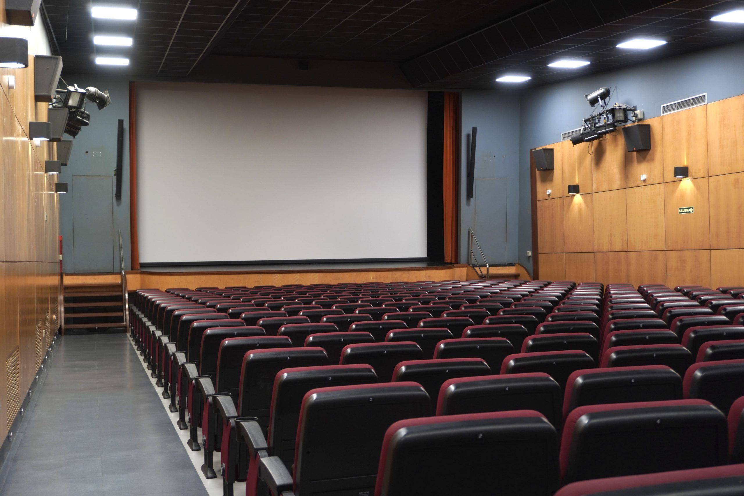 Sala Bretón - Astillero